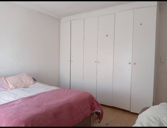 2 BEDROOM SECTIONAL TITLE FOR SALE IN BOKSBURG NORTH